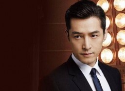 娱乐吃瓜博主胡歌视频,娱乐圈幕后那些事儿，吃瓜群众必看！