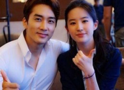 娱乐圈吃瓜夫妇是谁啊,揭秘明星夫妻背后的甜蜜与争议