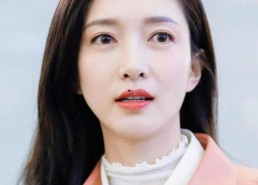 娱乐圈吃瓜爆料张子枫,揭秘明星背后的故事