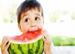 娱乐吃瓜君抹黑他人,真相背后令人震惊