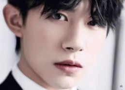 娱乐吃瓜君贺峻霖,娱乐吃瓜界的风云人物